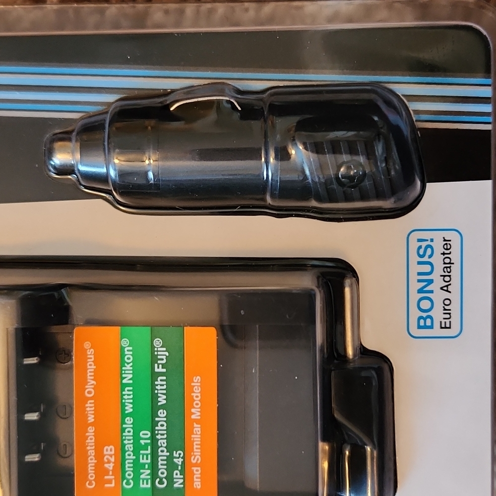 Camera battery charger - Picture 4 of 5